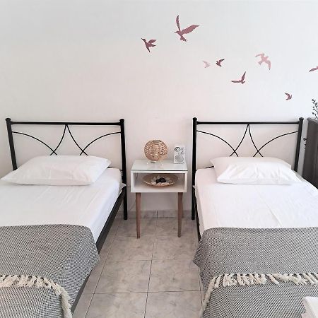Ariadne Studio Kyparissia Buitenkant foto